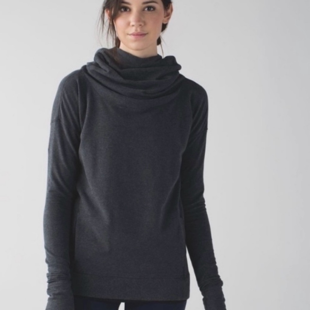 Lululemon Size 4 Stress Less Cowl Neck Pullover Hoodie in Heathered Naval Blue